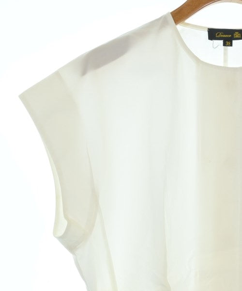 Drawer เสื้อสตรี