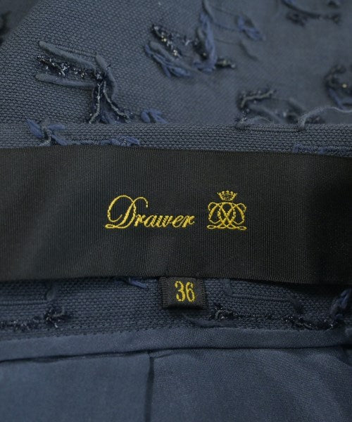 Drawer กระโปรงยาวถึงเข่า