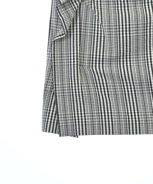 Drawer กระโปรงยาวถึงเข่า