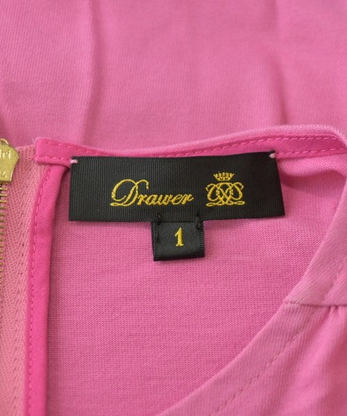 Drawer เสื้อยืด/เสื้อท็อปส์