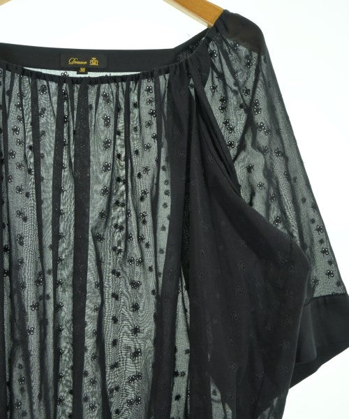 Drawer เสื้อสตรี