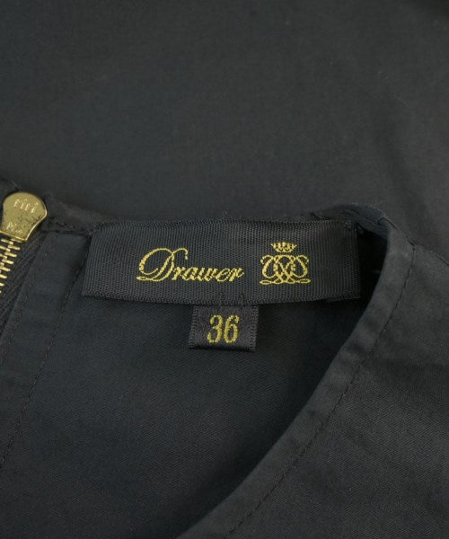 Drawer เสื้อสตรี