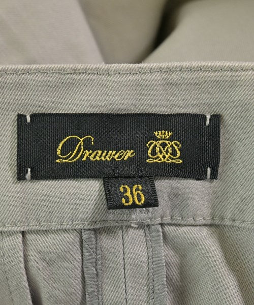Drawer กระโปรงยาวถึงเข่า