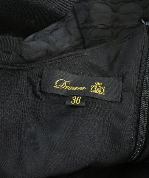 Drawer เสื้อสตรี