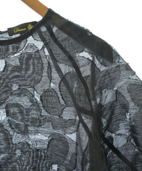 Drawer เสื้อสตรี