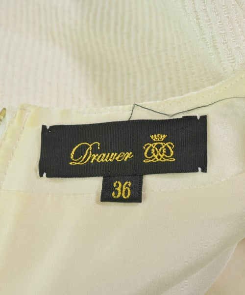 Drawer เสื้อสตรี