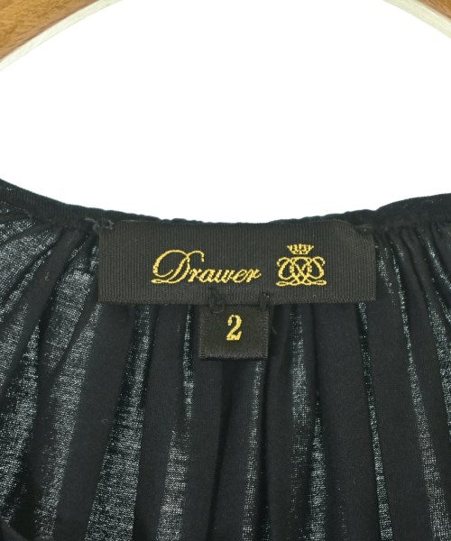 Drawer เสื้อยืด/เสื้อท็อปส์