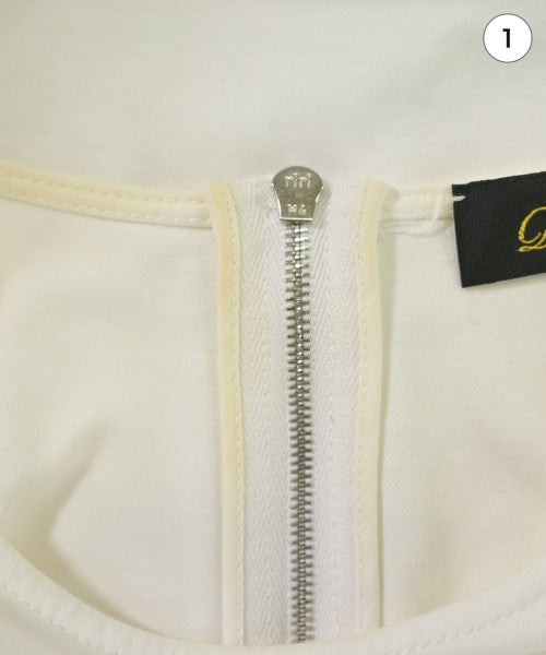 Drawer เสื้อยืด/เสื้อท็อปส์
