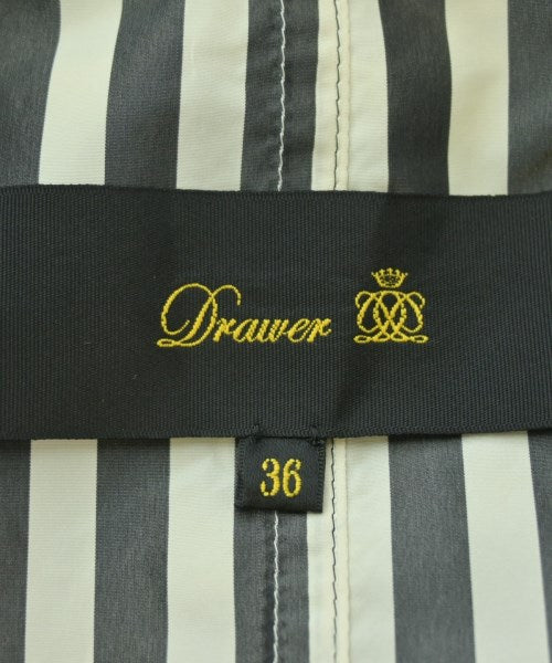 Drawer เสื้อโค้ท อื่น