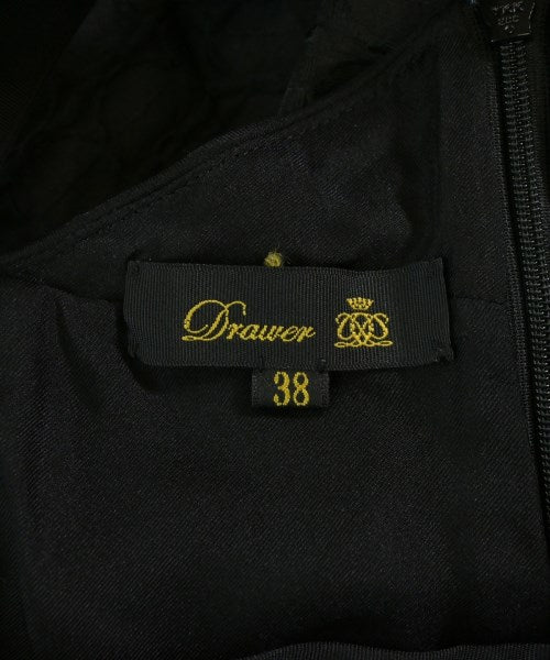 Drawer เสื้อสตรี