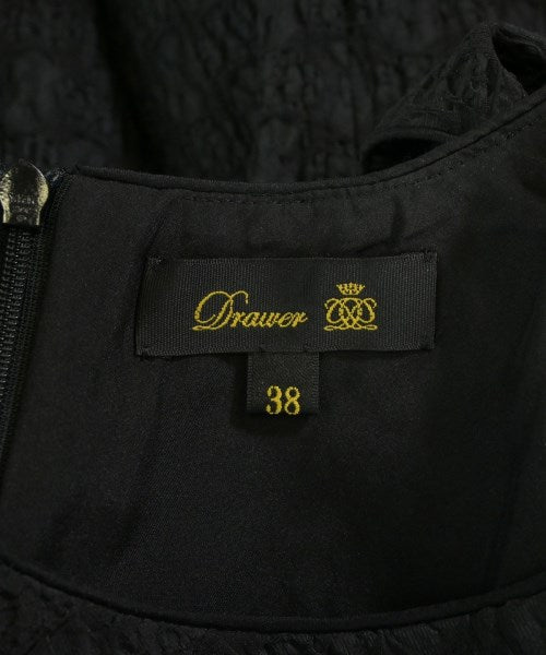Drawer เสื้อสตรี