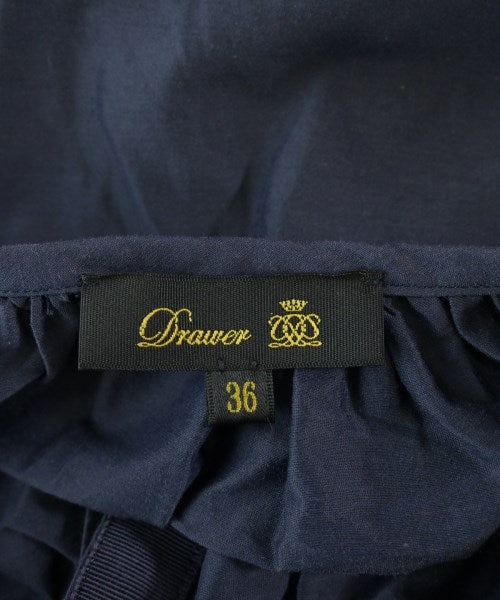Drawer เสื้อสตรี