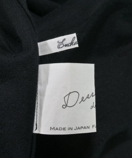 DESSIN DE MODE แจ็คเก็ตเบลาส์ อื่น