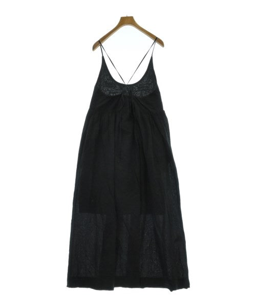 DEVOTION ชุดเดรส