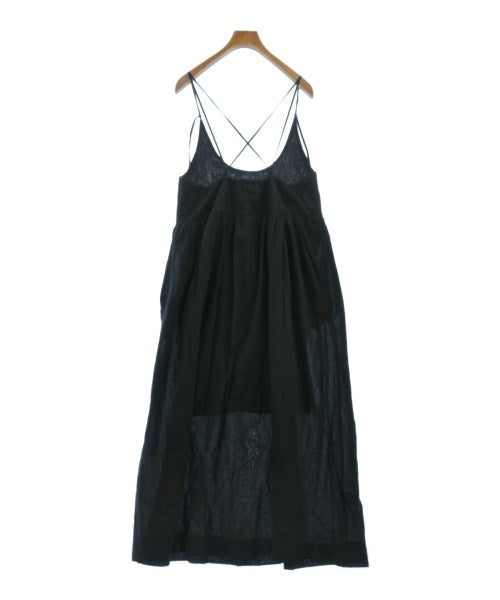 DEVOTION ชุดเดรส