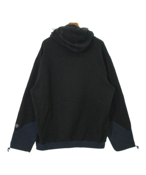 DUSTNATION เสื้อฮู้ด