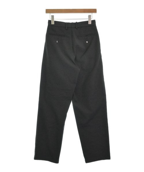 Studio1till8 กางเกง อื่น