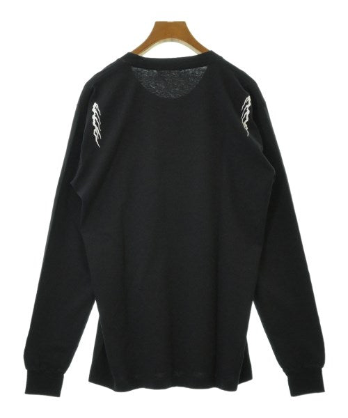 CREST เสื้อยืด/เสื้อท็อปส์