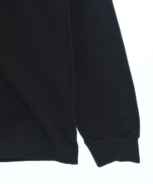 PUNKTUM เสื้อยืด/เสื้อท็อปส์