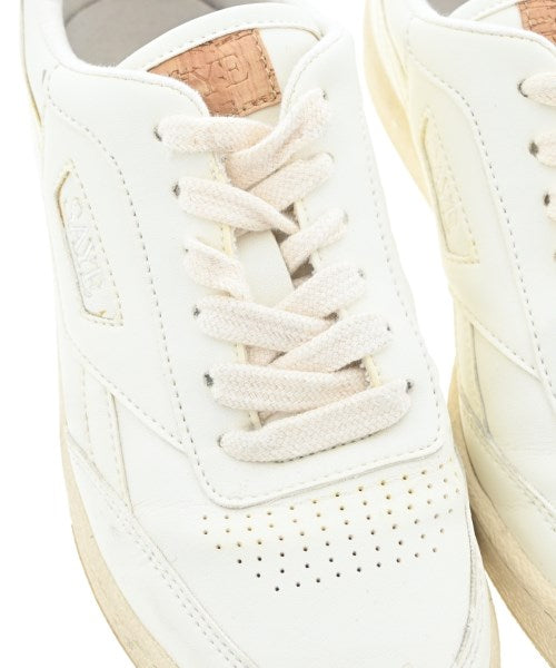 Other brand รองเท้าผ้าใบ