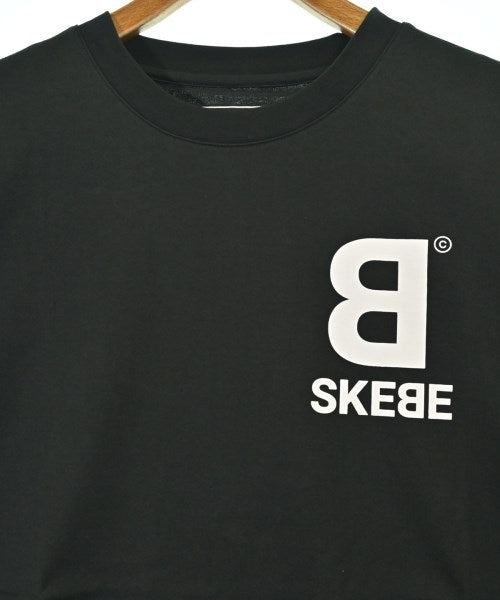 SKEBE เสื้อยืด/เสื้อท็อปส์