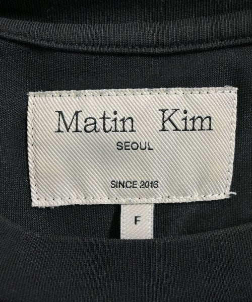 Matin Kim เสื้อยืด/เสื้อท็อปส์