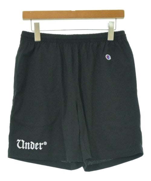 UNDER R กางเกงขาสั้น