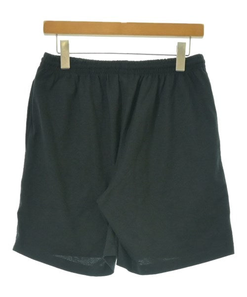 UNDER R กางเกงขาสั้น