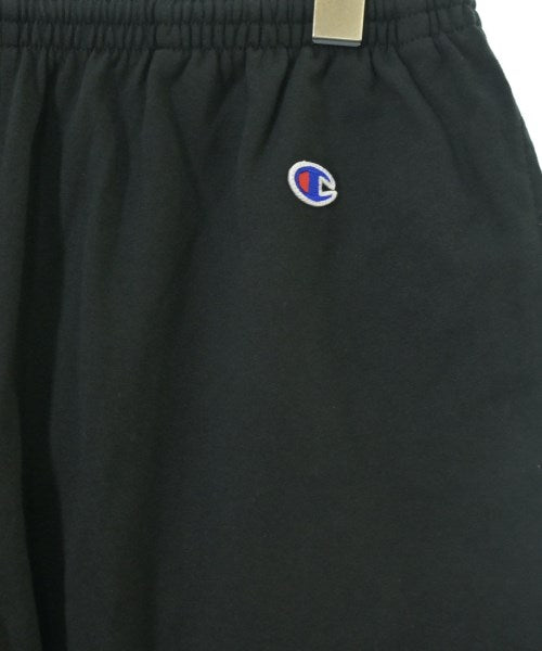 UNDER R กางเกงขาสั้น