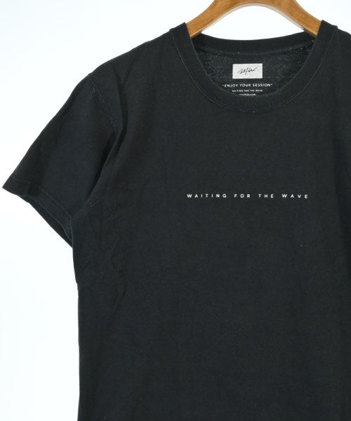 WTW เสื้อยืด/เสื้อท็อปส์
