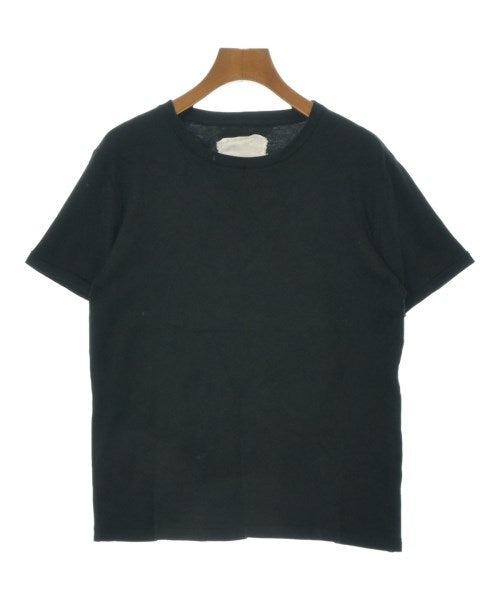 v::room เสื้อยืด/เสื้อท็อปส์