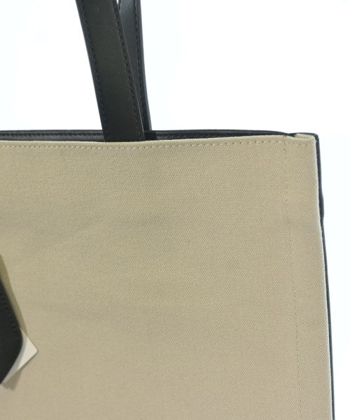 Other brand กระเป๋าถือขนาดใหญ่