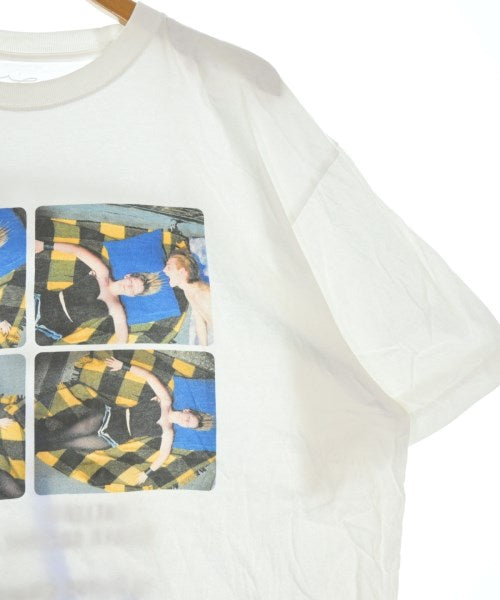 AKA SIX เสื้อยืด/เสื้อท็อปส์