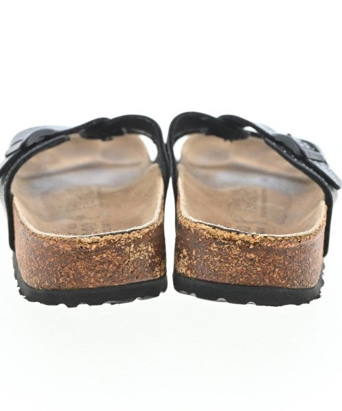BIRKENSTOCK รองเท้าแตะ