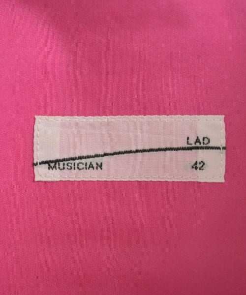 LAD MUSICIAN เสื้อลำลอง