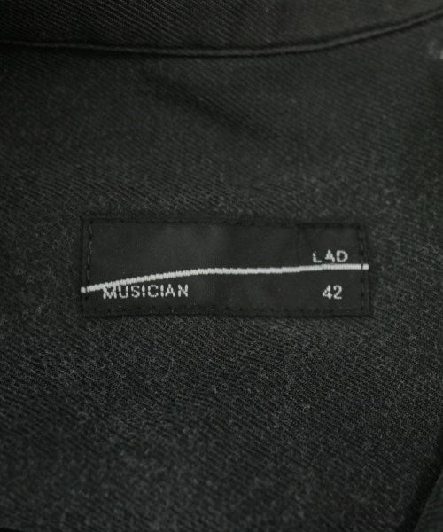 LAD MUSICIAN เสื้อลำลอง