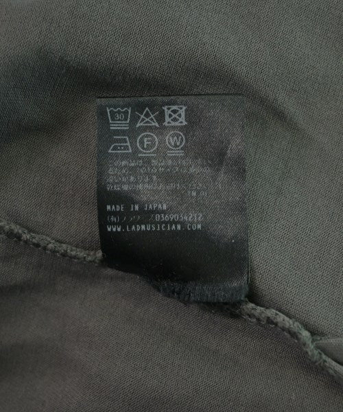 LAD MUSICIAN เสื้อยืด/เสื้อท็อปส์