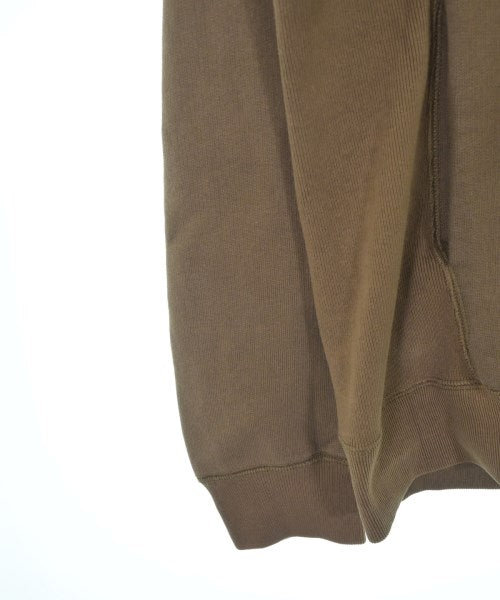 LAD MUSICIAN เสื้อสเวตเตอร์