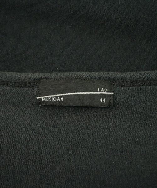LAD MUSICIAN เสื้อยืด/เสื้อท็อปส์