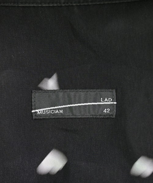 LAD MUSICIAN เสื้อลำลอง