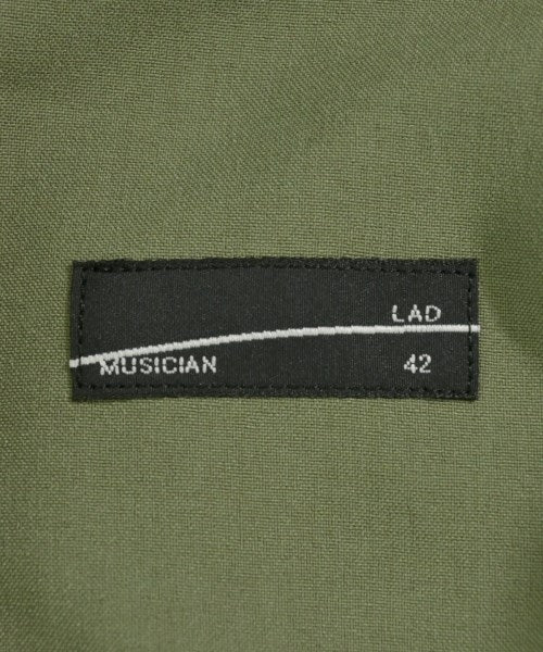 LAD MUSICIAN เสื้อลำลอง