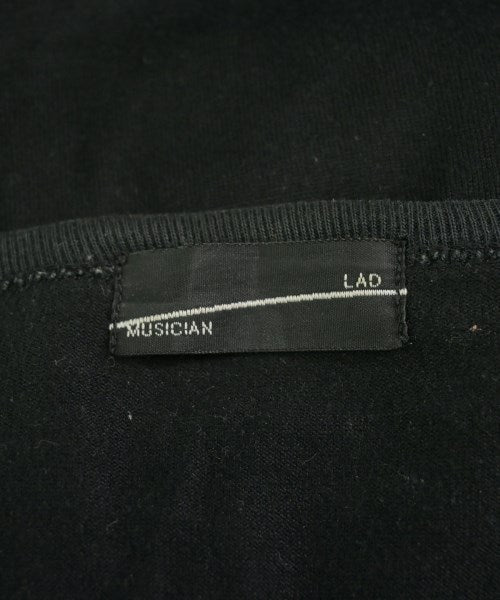LAD MUSICIAN เสื้อยืด/เสื้อท็อปส์