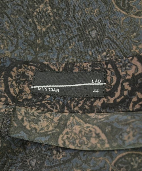 LAD MUSICIAN เสื้อลำลอง