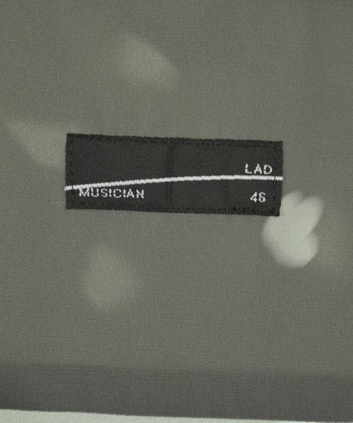 LAD MUSICIAN เสื้อลำลอง