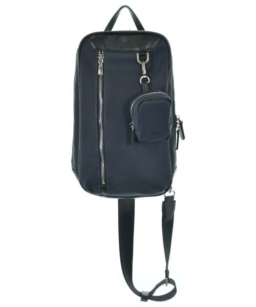 TAKEO KIKUCHI กระเป๋าสะพาย