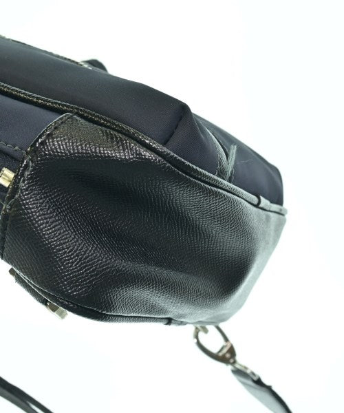 TAKEO KIKUCHI กระเป๋าสะพาย