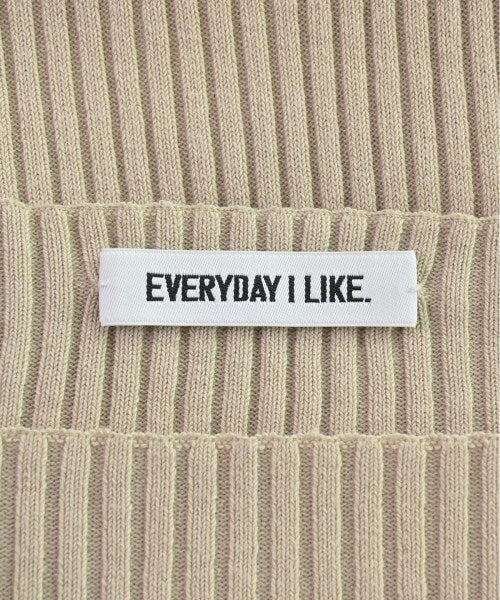 Deuxieme Classe เสื้อกันหนาว