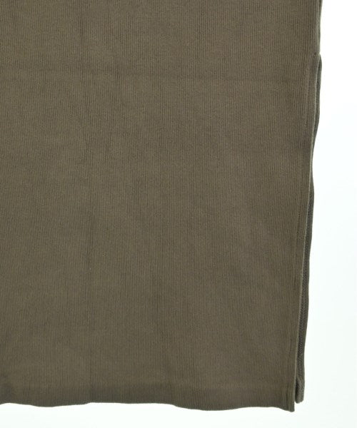 Deuxieme Classe กระโปรงยาวถึงเข่า