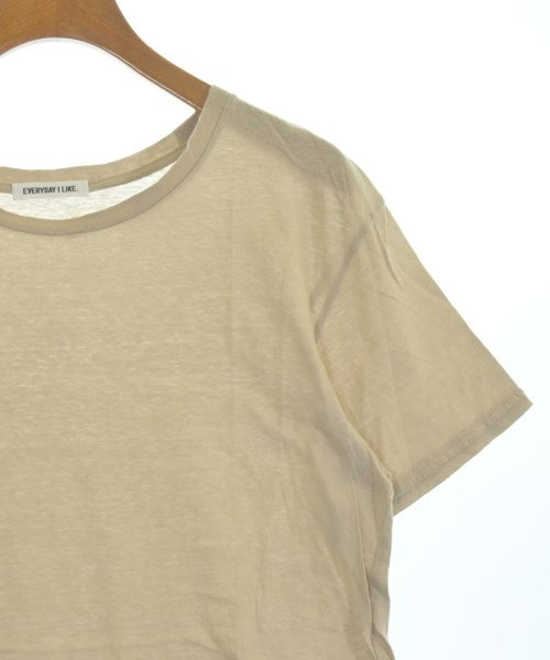 Deuxieme Classe เสื้อยืด/เสื้อท็อปส์