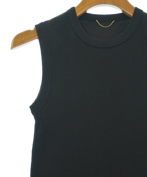 Deuxieme Classe แขนกุด